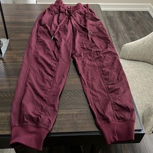 Lululemon athletica jogger pants